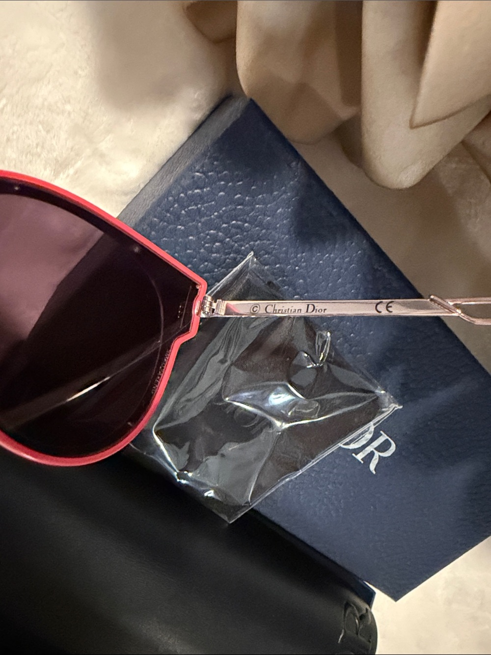 Christian Dior Sculpt Pink Cat Eye Sunglasses w/ Box, Case & Cloth - Picture 6 of 10